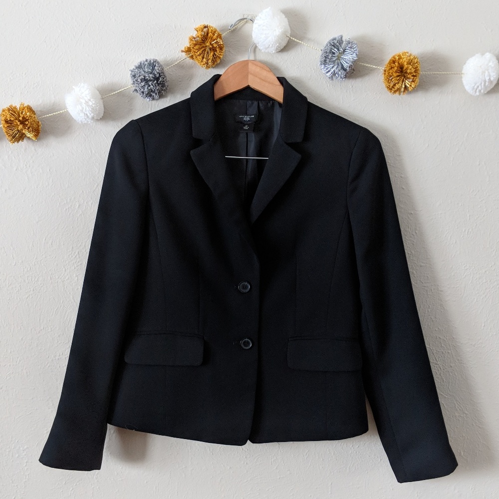 Ann Taylor 6P Black Suit Jacket